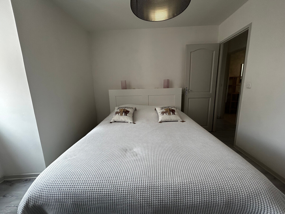 Maison 6 pers. au pied du Donjon avec jacuzzi - Photo 17