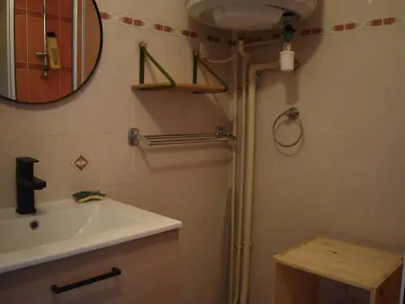 Studio cabine 4 personnes, vue plein sud Pyrénées : photo 9
