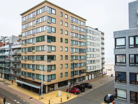 Appartement rénové face à la mer à Middelkerke, 2 chambres : photo 9