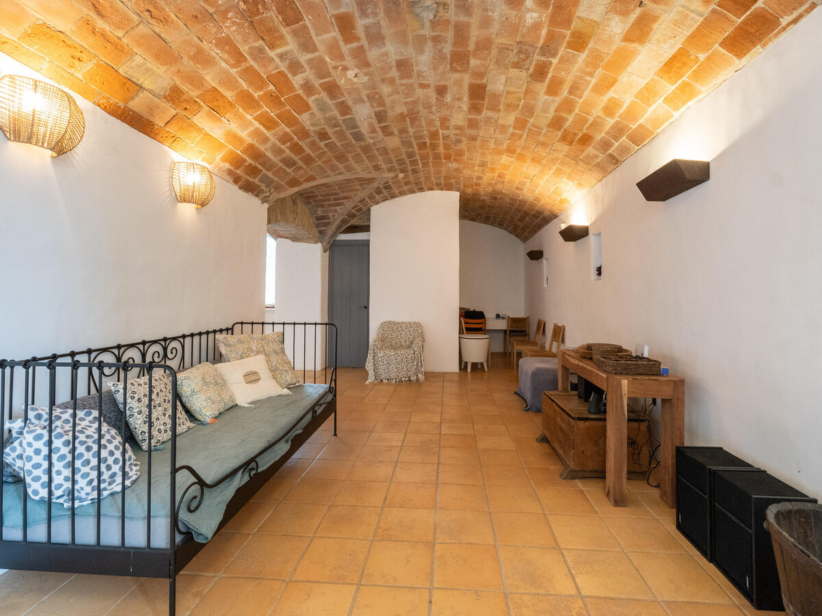 Mas catalan 250 m², piscine partagée, Costa Brava - Photo 8