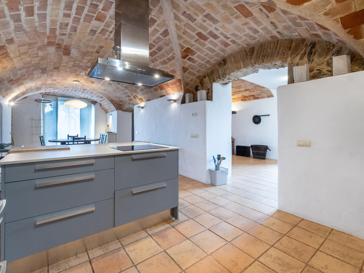 Mas catalan 250 m², piscine partagée, Costa Brava - Photo 14