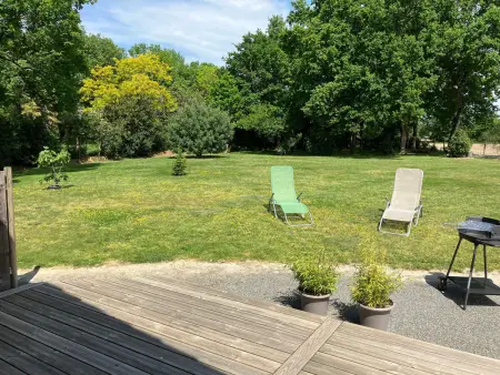 Gîte indépendant Villeneuve-en-Retz, jardin 1000m² et parking : photo 2