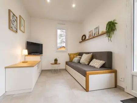 Gîte indépendant Villeneuve-en-Retz, jardin 1000m² et parking : photo 6