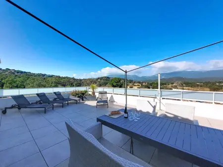 Penthouse La Boétie, 3 chambres et grande terrasse à Porto-Vecchio : photo 3