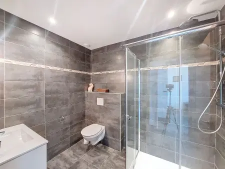 Penthouse La Boétie, 3 chambres et grande terrasse à Porto-Vecchio : photo 18