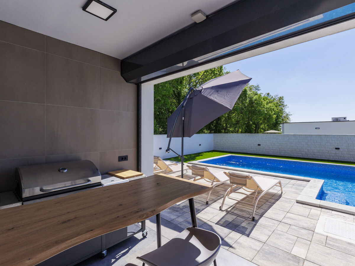 Villa De Karlo, piscine chauffée et sauna en Istrie - Photo 21