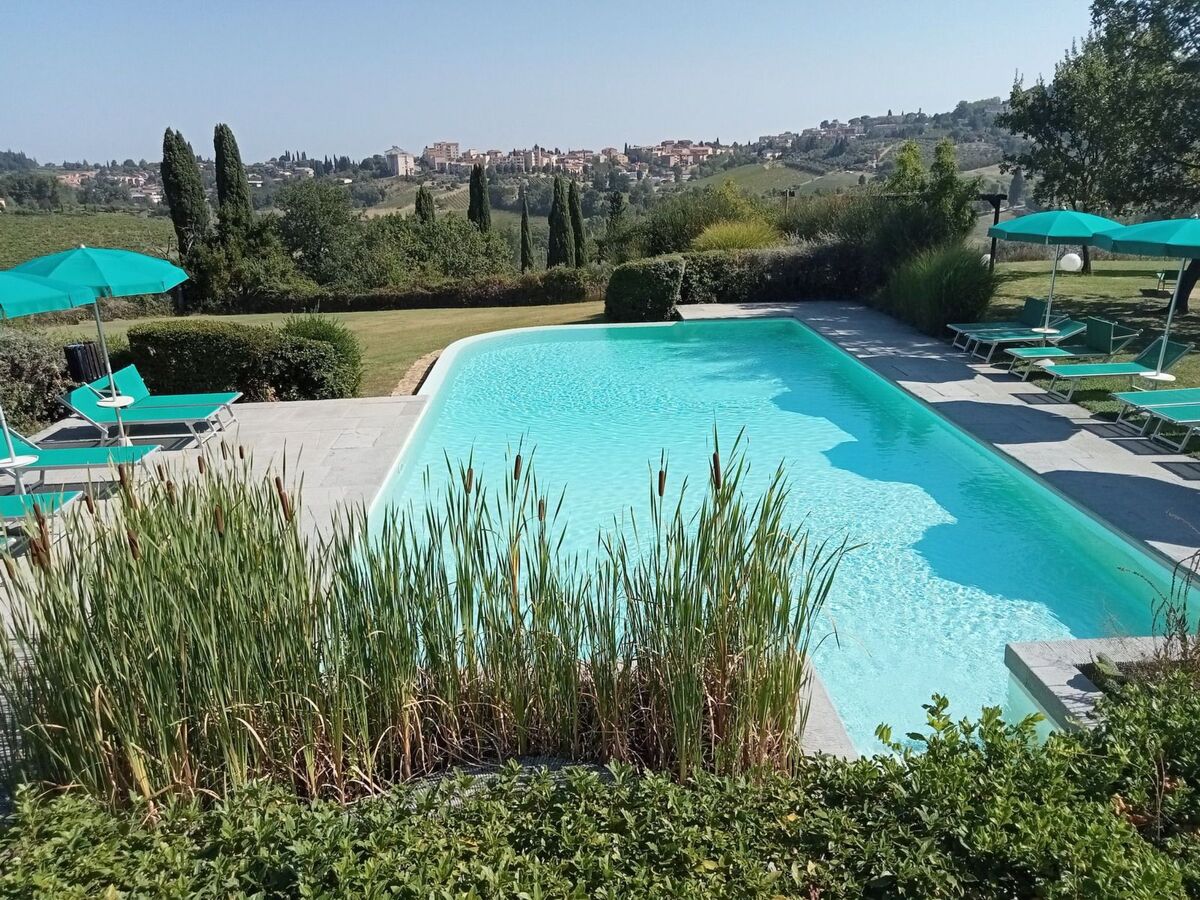 Villa Le Torri : 10 chambres, piscine & vue San Gimignano - Photo 17