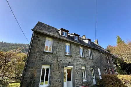 Villa Les Moullières de l’eau 14pers Le Mont Dore, Un havre de paix ensoleillé près du centre-ville - Photo 4