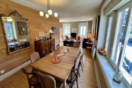 Villa Les Moullières de l’eau 14pers Le Mont Dore, Un havre de paix ensoleillé près du centre-ville - Photo 16