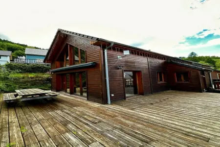 Location chalet à Mont Dore, Chalet français spacieux pouvant accueillir 10