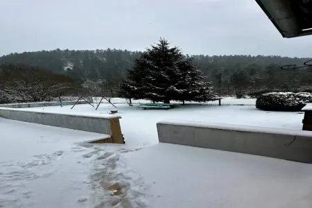 L'école du Hameau - Mont Dore 9 pers, Séjour familial pour 9 avec vue sur le jardin - Photo 9