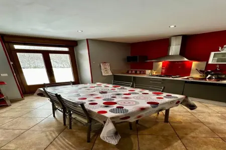 L'école du Hameau - Mont Dore 9 pers, Séjour familial pour 9 avec vue sur le jardin - Photo 14
