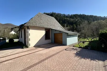 L'école du Hameau - Mont Dore 9 pers, Séjour familial pour 9 avec vue sur le jardin - Photo 43