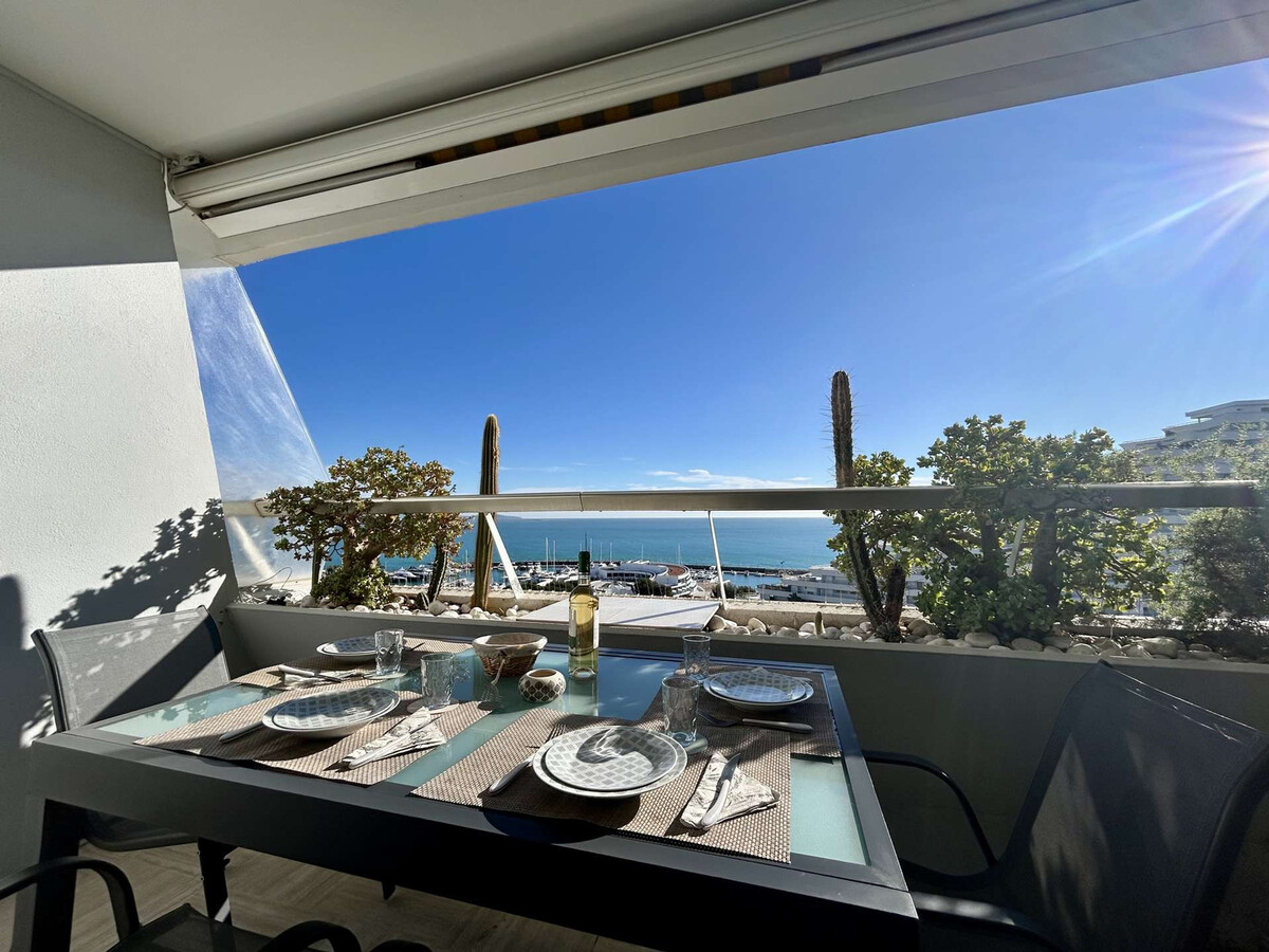 Studio vue mer 10e étage à Villeneuve-Loubet - Photo 4