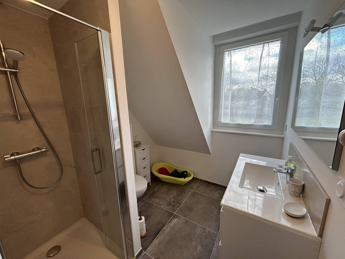Maison rénovée 8 pers., vue mer, golf proche à Pleumeur-Bodou - Photo 10