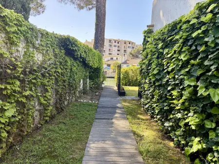 Maison 5 chambres piscine privée à Port Grimaud : photo 34