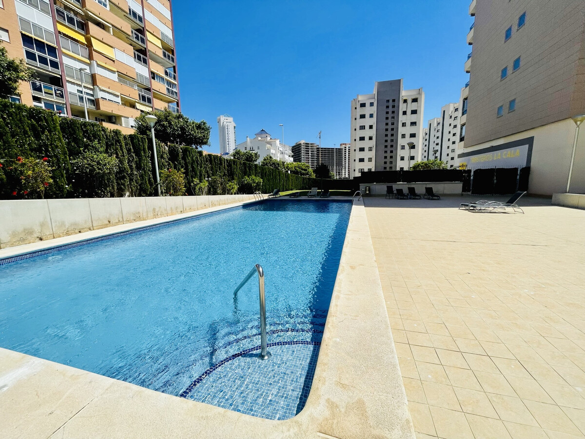 Appartement 79 m² avec terrasse, parking et piscine - Photo 19