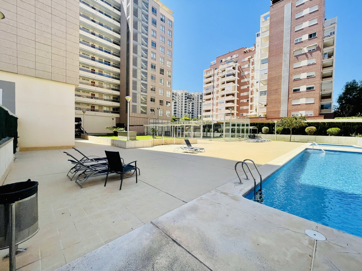 Appartement 79 m² avec terrasse, parking et piscine - Photo 22