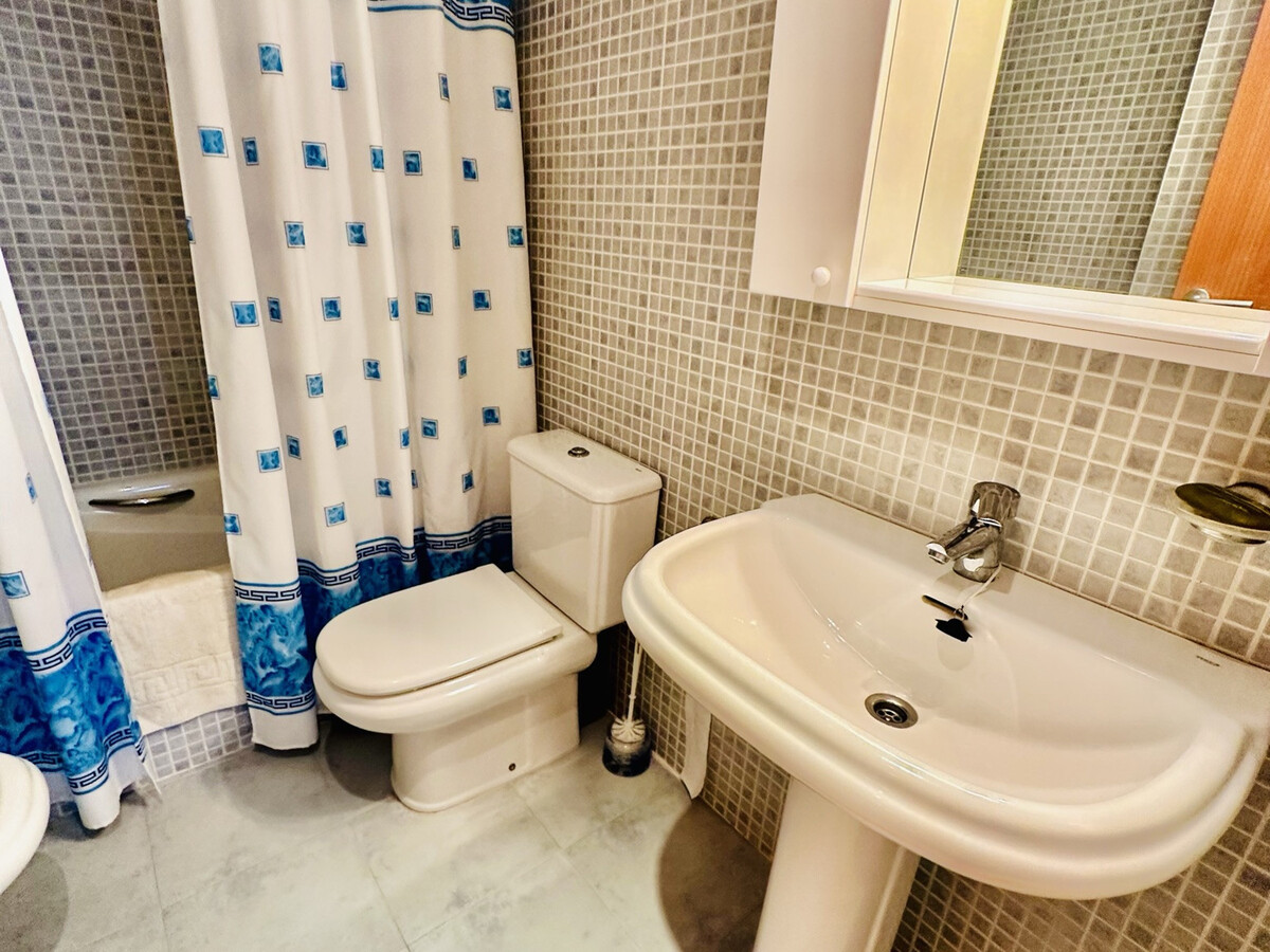 Appartement 5 pers, 88 m², terrasse et piscine à La Vila Joiosa - Photo 22