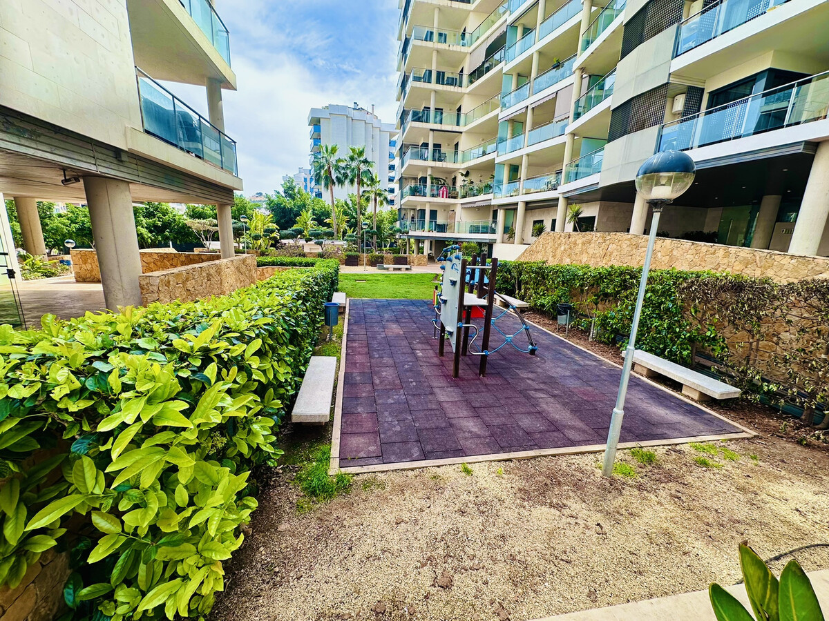 Appartement 10e étage avec vue, piscine et garage à Villajoyosa - Photo 25