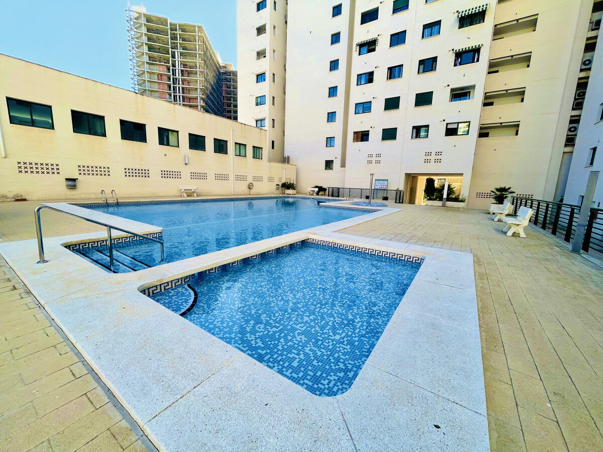 Appartement 2 ch, 90 m², vue mer – Cala Finestrat - Photo 2