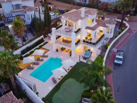 Location villa à Marbella, Villa de luxe vue montagne - 6 ch.