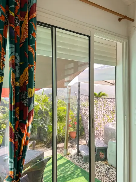 Studio 20 m² avec jacuzzi et terrasse vue montagne à Rivière-Pilote : photo 7