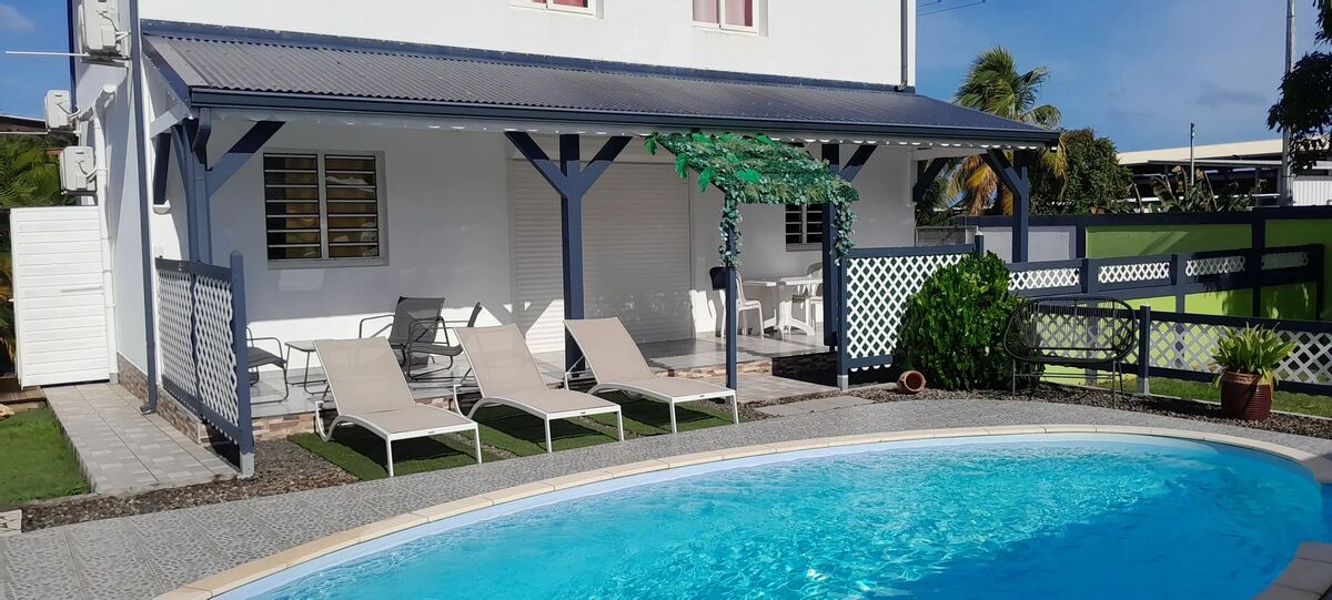 Maison 4 pers. avec piscine partagée aux Abymes - Photo 6