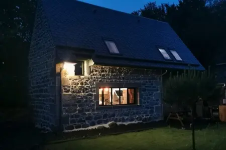 Buron Lou Fenestrou Le Mont Dore 4pers, Gîte familial rustique au Mont-Dore - Photo 14