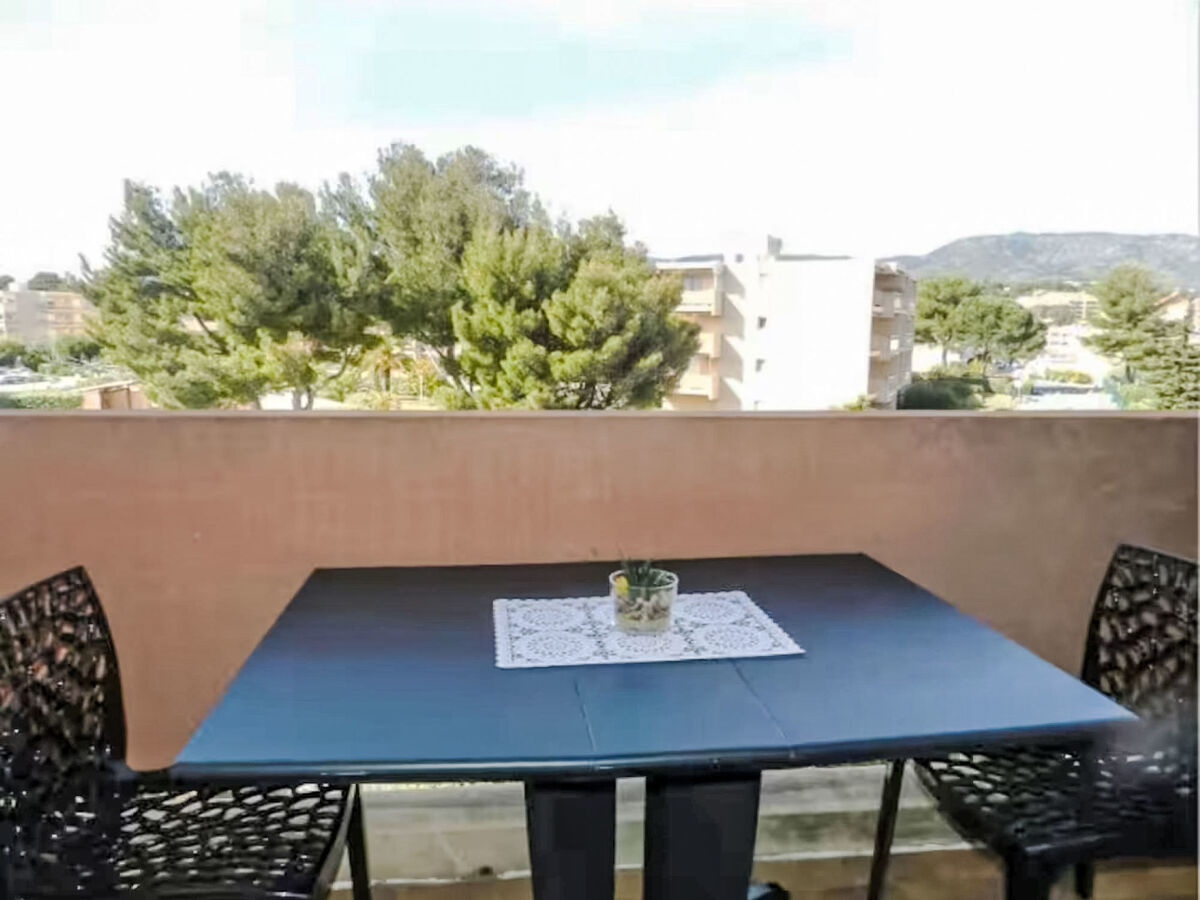 Studio 20 m² à 80 m de la plage, Bormes-les-Mimosas - Photo 12