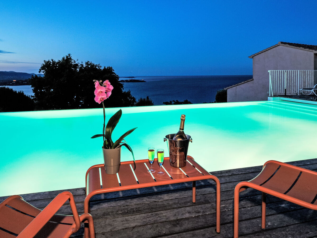 Villa Quenza à Porto-Vecchio, vue mer et piscine - Photo 12