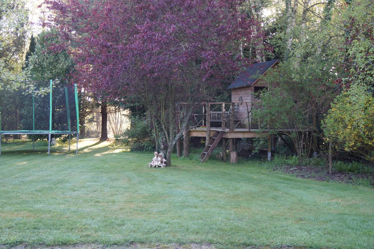 Maison 4 chambres Sainte-Marie, jardin 4000 m² avec GR 39 - Photo 2