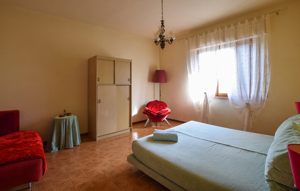 Maison 8 personnes à Lari - Photo 26