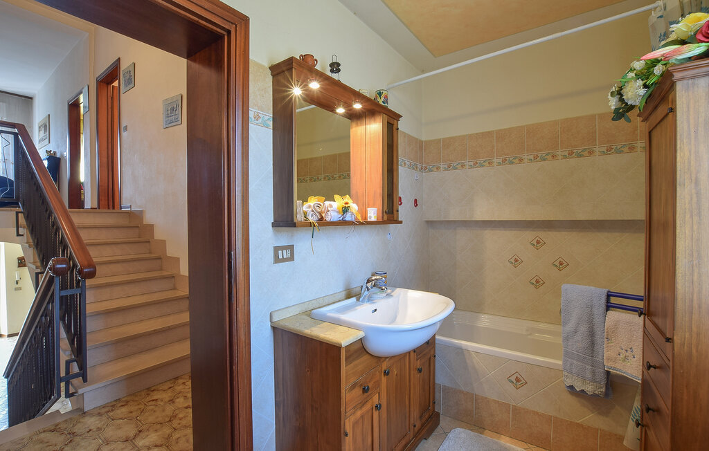 Maison 8 personnes à Lari - Photo 31