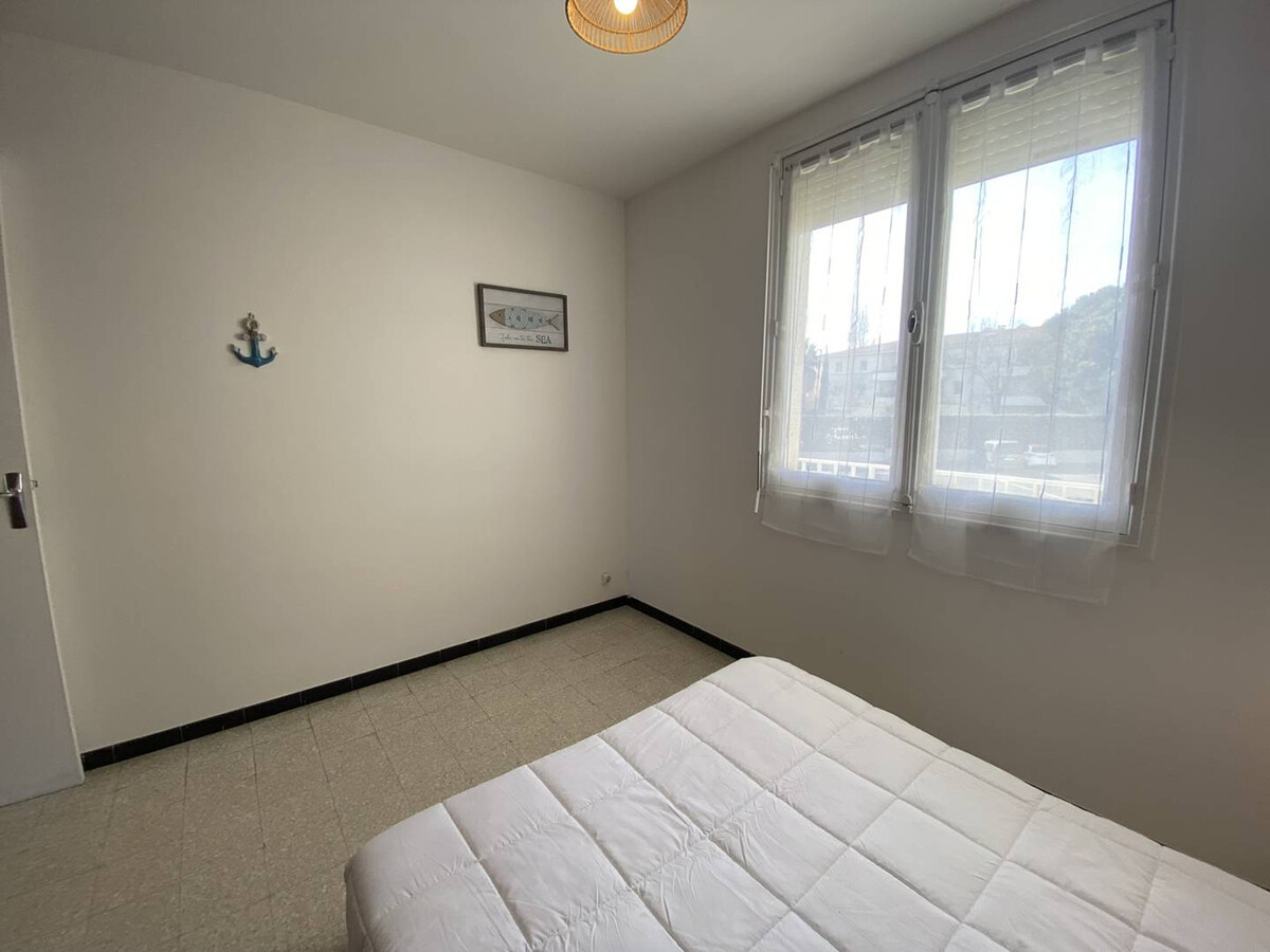 T2 rez-de-jardin à 50 m de la plage, parking sécurisé - Photo 6