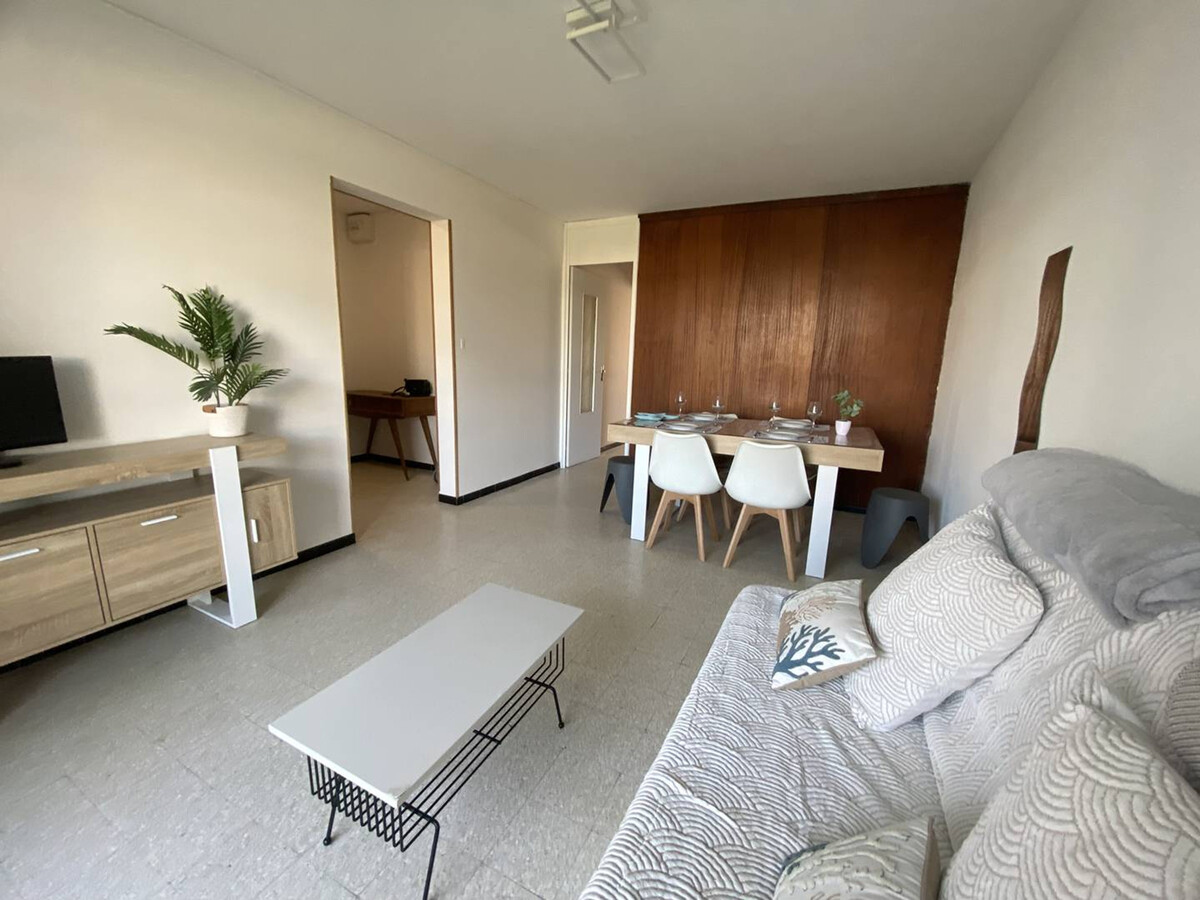 T2 rez-de-jardin à 50 m de la plage, parking sécurisé - Photo 8