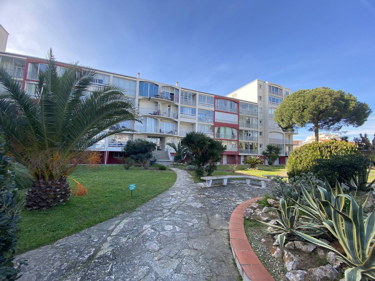T2 rez-de-jardin à 50 m de la plage, parking sécurisé - Photo 18