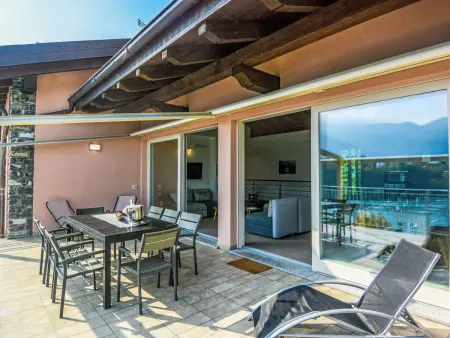 The View Lake Como – Maison 8 chambres, piscine - Photo 2