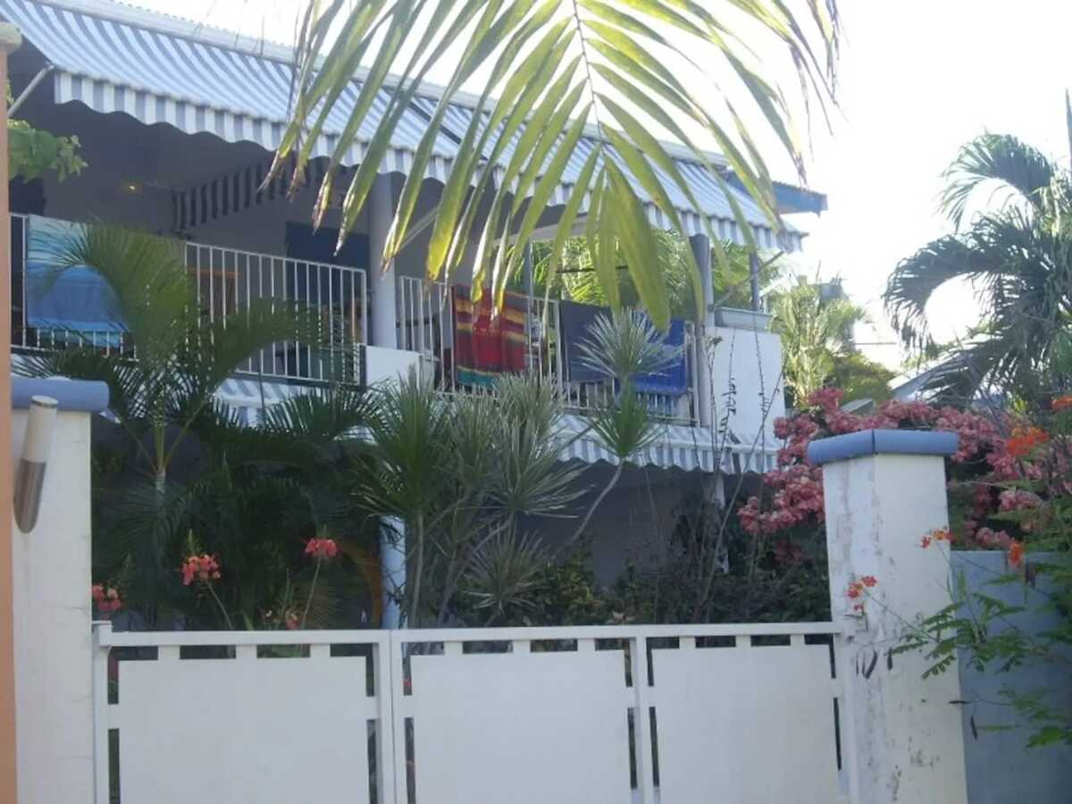 Appartement lumineux avec terrasse privée et piscine au Gosier - Photo 16