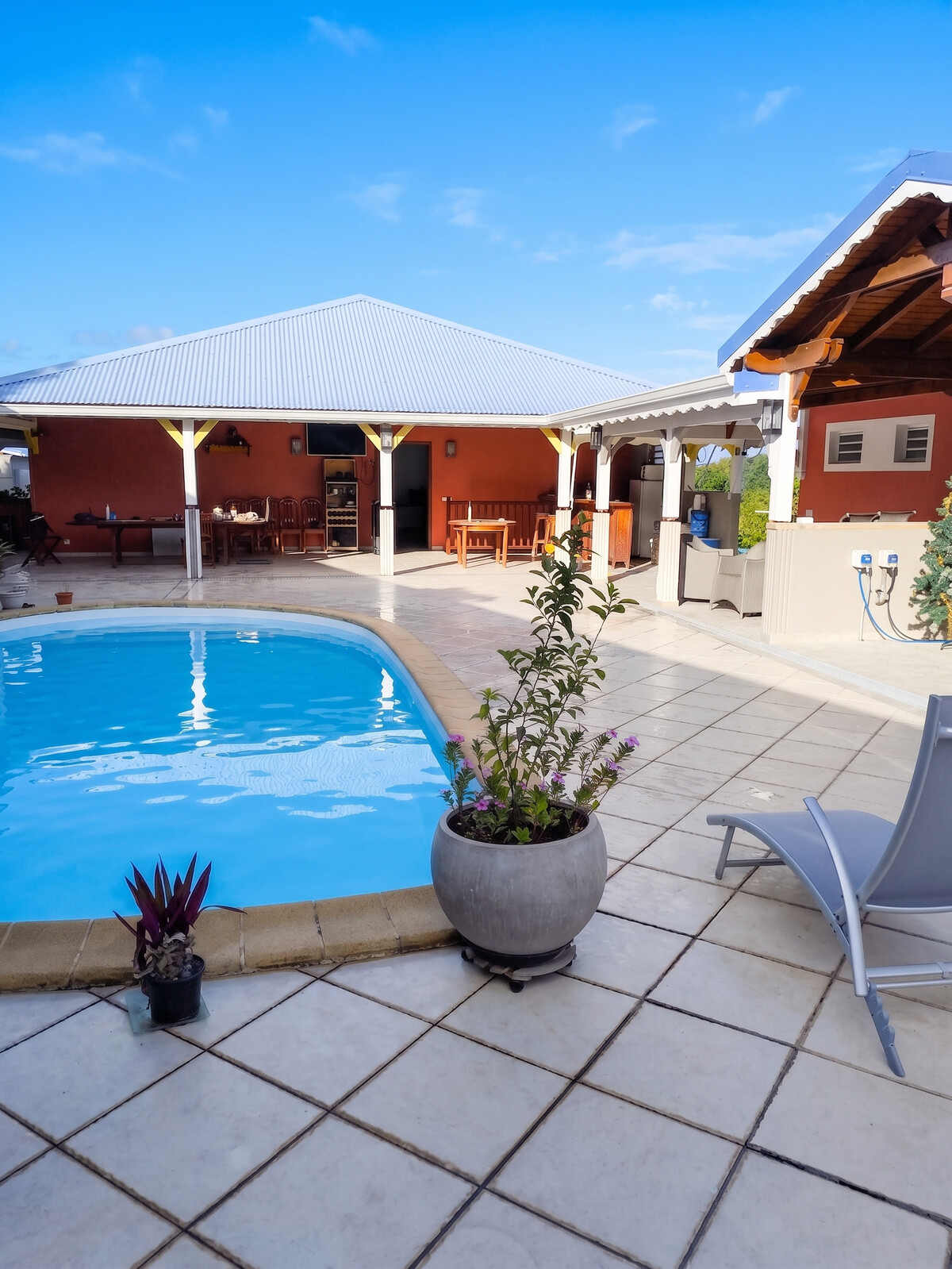 Appartement 97 m² avec balcon et piscine partagée à Le Gosier - Photo 1