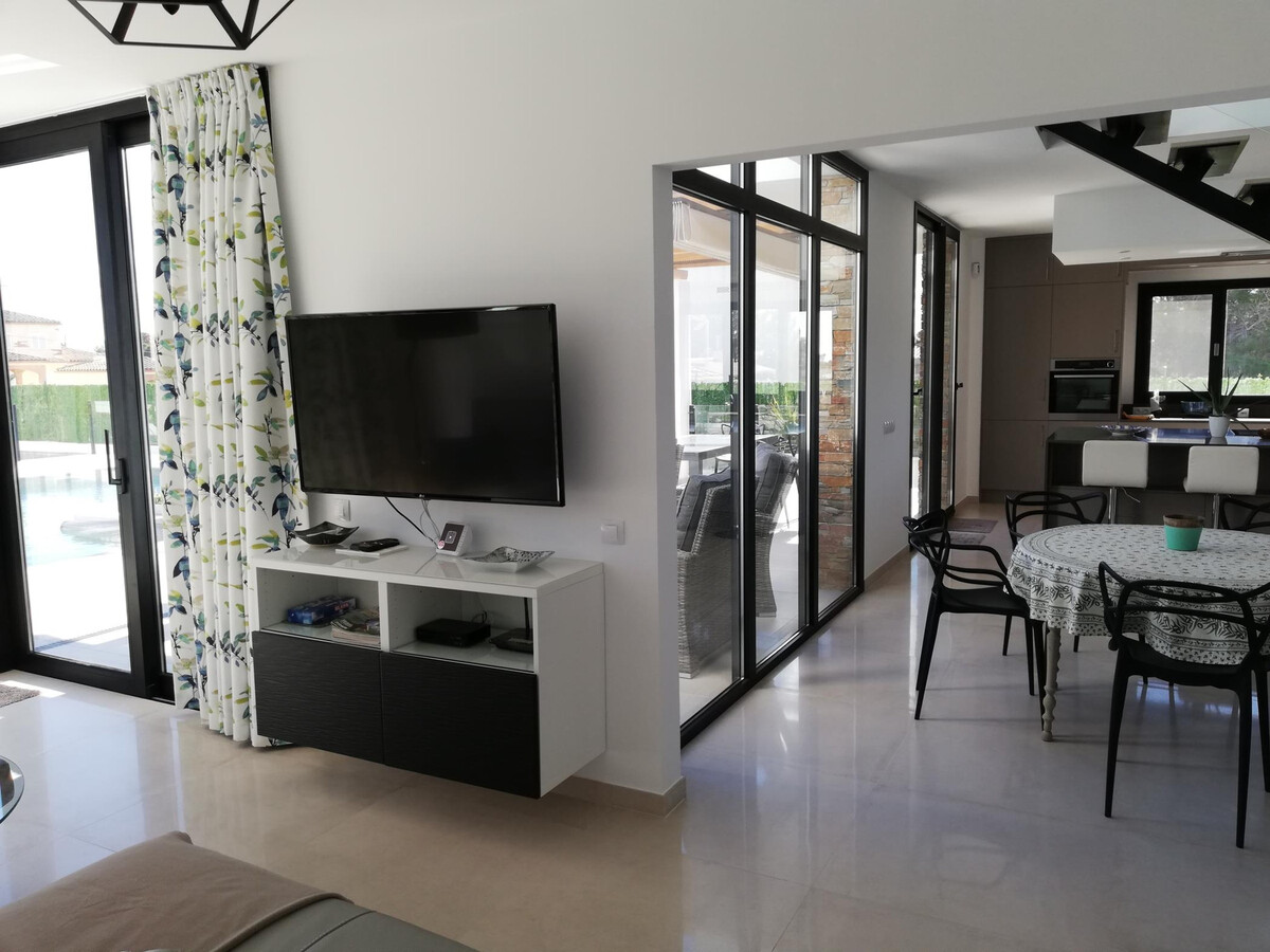 Villa de luxe L'Ametlla de Mar, piscine privée, 4 chambres - Photo 24