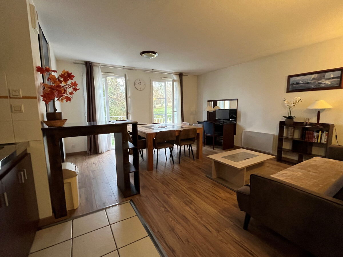 Appartement T3 lumineux à 2 min des Thermes - Photo 1