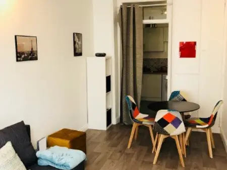 Location appartement à Reims, Confort à Reims: Accès Internet, Accueillant