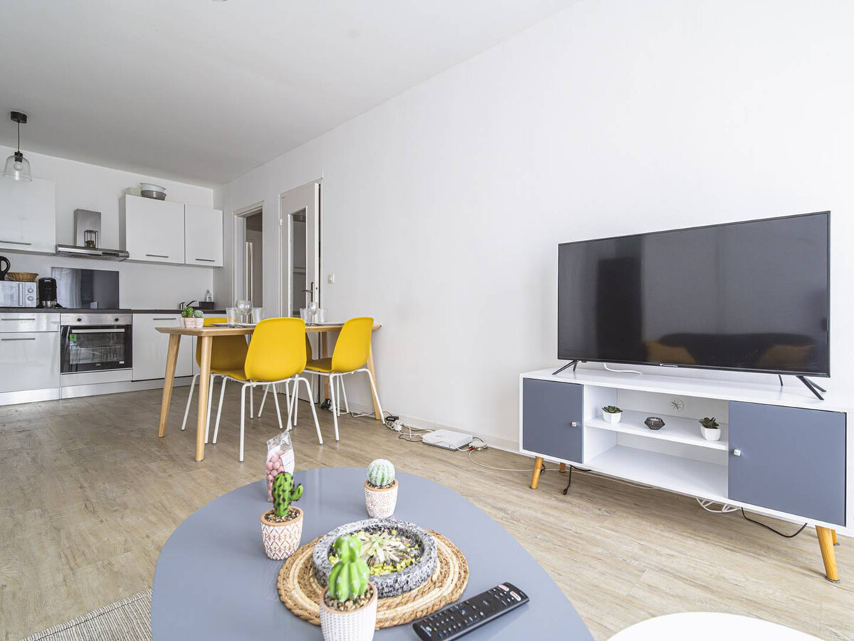 Appartement 4 chambres avec ascenseur à Reims - Photo 1