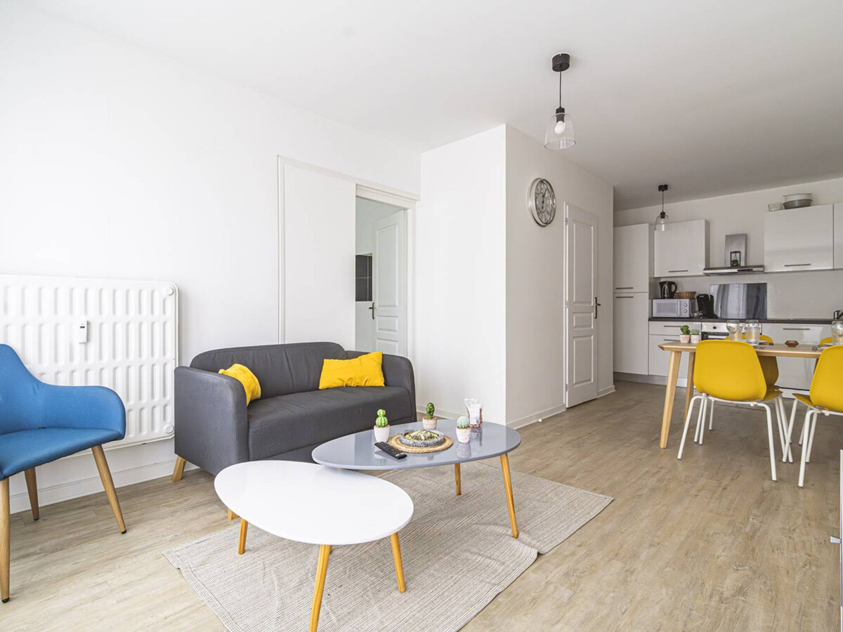 Appartement 4 chambres avec ascenseur à Reims - Photo 3