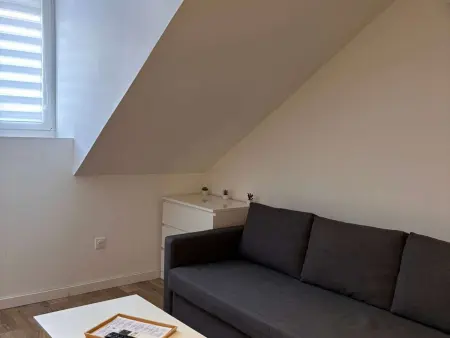 Location appartement à Reims, Studio Moderne au Cœur de Reims