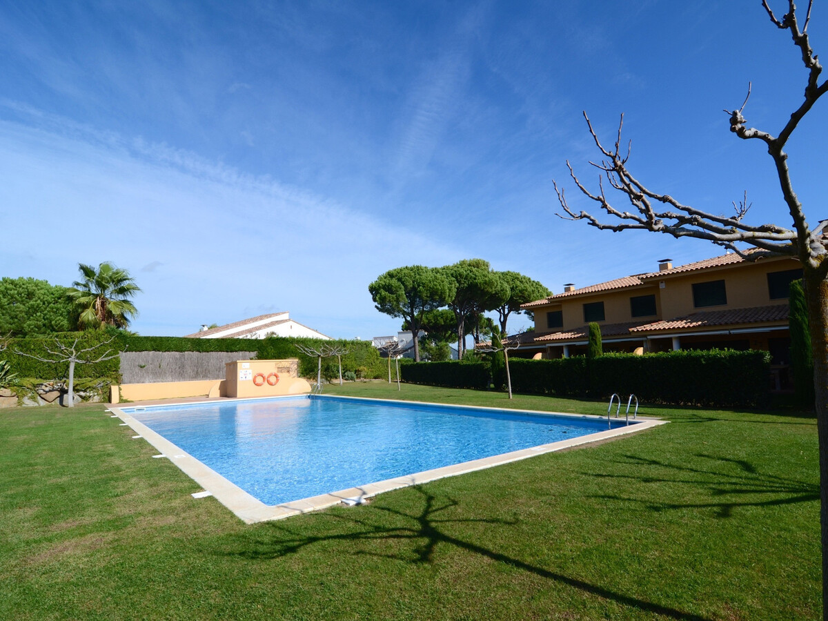 Maison 6 pers. à Pals, jardin clôturé et piscine - Photo 8