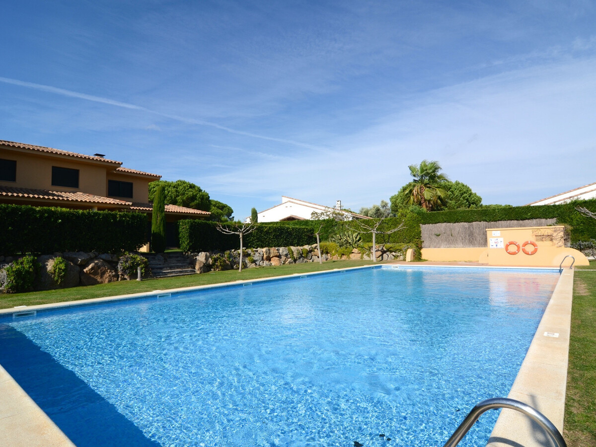 Maison 6 pers. à Pals, jardin clôturé et piscine - Photo 9