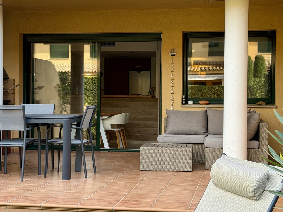 Maison 6 pers. à Pals, jardin clôturé et piscine - Photo 10