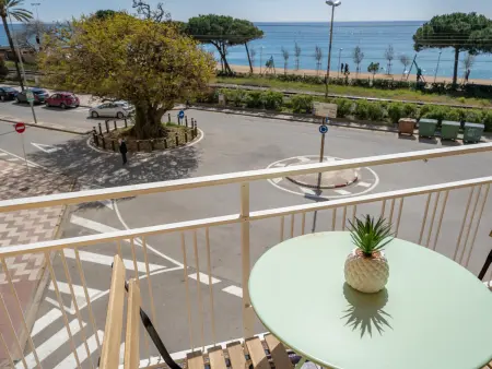 Location appartement à Pineda de Mar, Appartement à Pineda de Mar: Confort, Wi-Fi & Climatisation - 50m de la Plage